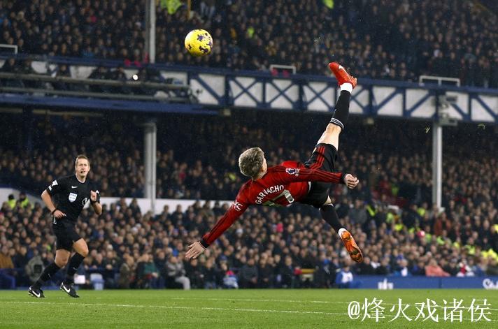 对离开曼联的方式有遗憾吗？加纳乔：不遗憾，也不难过